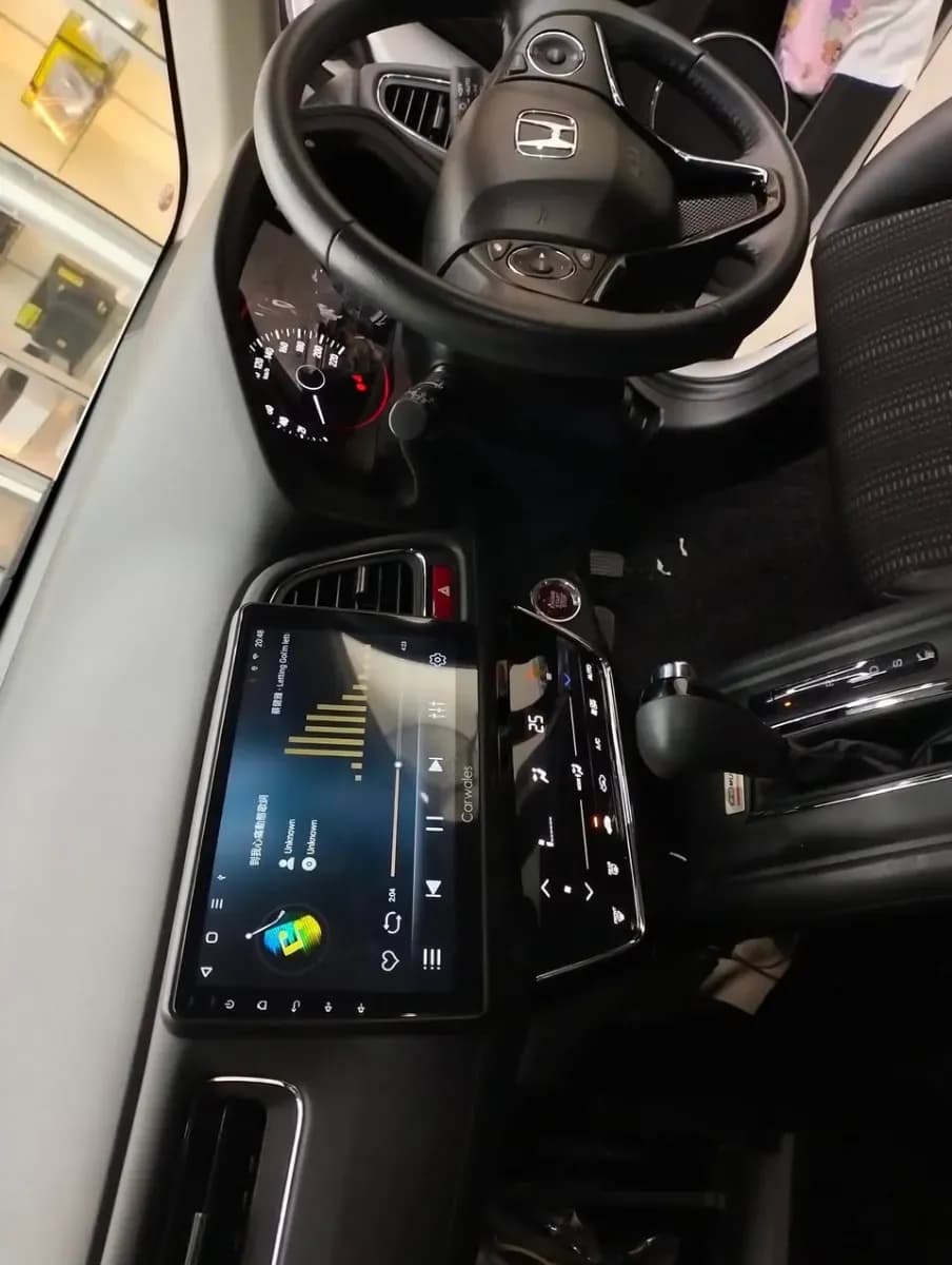 Honda HR-V - 4K Android player with 360° camera